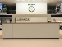 汽車(chē)展銷(xiāo)會(huì)室內(nèi)展覽展示效果-2235-03