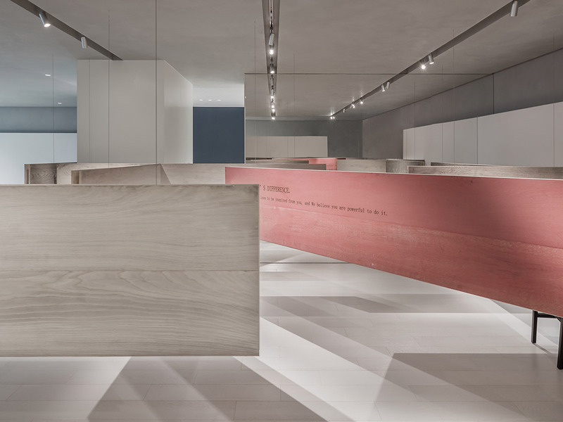 "浮著的木頭"室內(nèi)空間展覽展示效果-第1539期